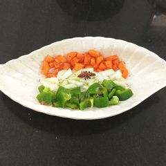 🇮🇳 Tricolour Garden Platter A picture of 🇮🇳 Tricolour Garden Platter.