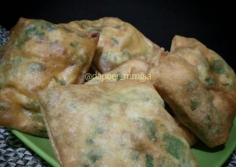 11. Martabak goreng