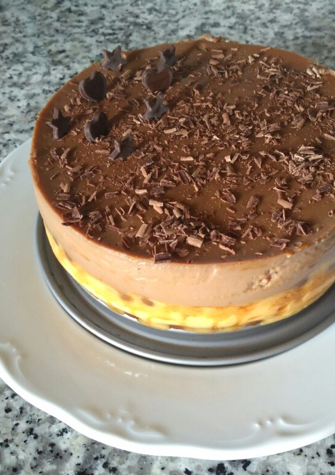 Una foto de Tarta "Dos flanes" 🍮🍮