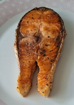 Una foto de Rodaja de salmón
