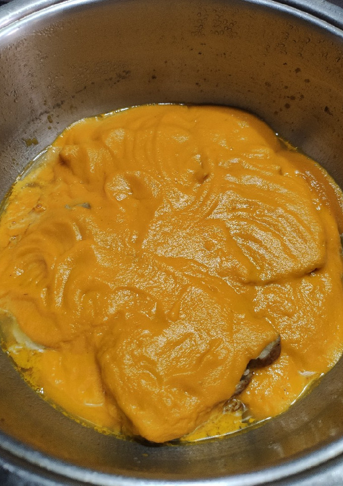 Una foto de Lomo de cerdo con salsa de zanahoria