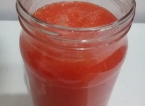 Una foto de Mermelada de frutabomba y piña
