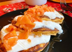 Foto principal de Tortitas de papaya y yogur griego