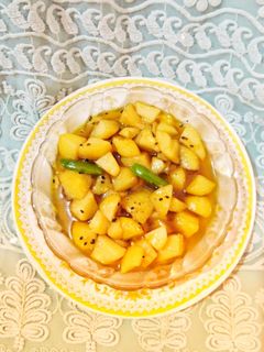 সাদা আলুর তরকারি (Sada Aloor Tarkari,, Recipe in Bengali) রেসিপির প্রধান ছবি