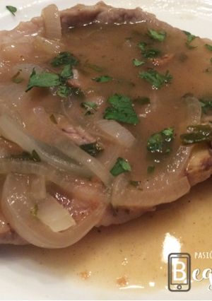 Foto principal de Chuletas de cerdo en salsa de limón