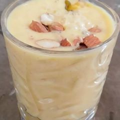 A picture of Mango shake.