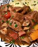Ragoût de bœuf á la Ani - húslevesben főtt marhahúsból vörösboros ragu