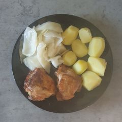 A picture of Roasted Chicken Thighs Dinner.