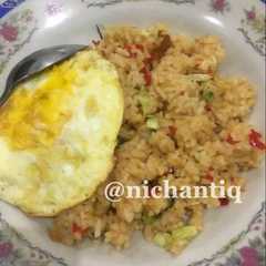 A picture of Nasi Goreng Tek Tek Telur Simple.