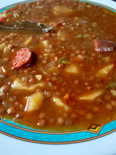 Una foto de Lentejas con chorizo