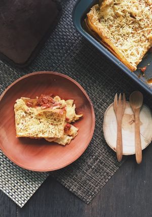 Foto resep Homemade beef lasagna with bolognese sauce 🍝