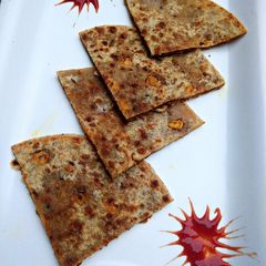 A picture of Soya Granules Corn stuffed Paratha.