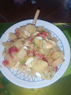 Una foto de Papas aliñás estilo de mi tierra