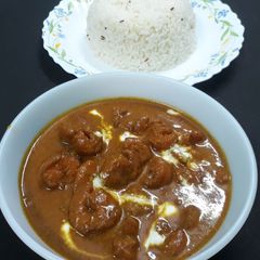 A picture of Malai curry.