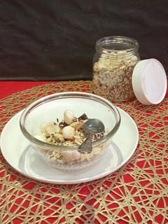 A picture of Healthy Breakfast Premix and Breakfast Bowl.