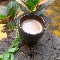 A picture of Mint leaves and lemongrass tea.