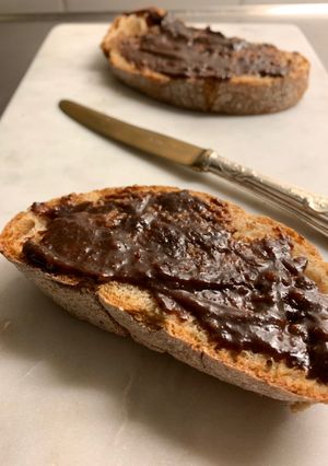 Foto di Crema di nocciole vegana (non chiamatemi Nutella)