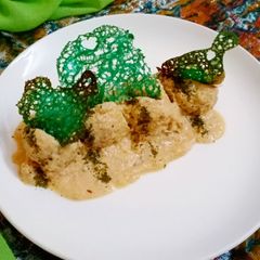 A picture of Mughlai spinach malai kofta.