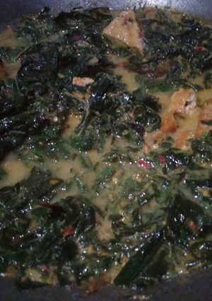 Foto resep Daun singkong santan