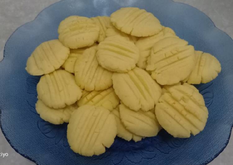 Cara Gampang Menyiapkan Kue Kering Semprit Tapioka ala-ala Kiki yang Lezat Sekali