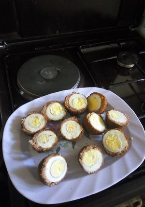 A picture of Scotched eggs.
