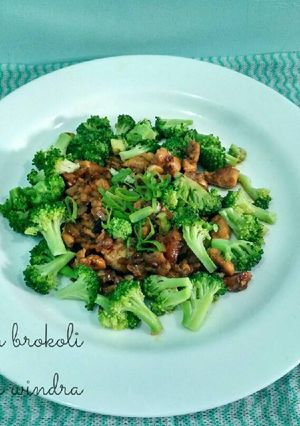 Foto resep Ayam Cah brokoli Sehat non MSG
