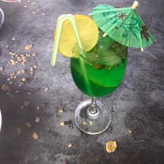 A picture of Electctric Lemonade.