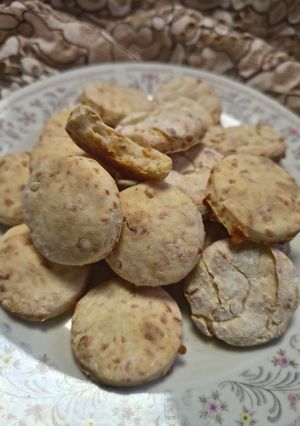 Una foto de Bizcochitos De Queso Fáciles Rápidos Con ó Sin Gluten 3 Ingredientes