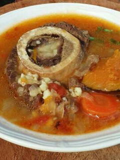 Una foto de Locro de zapallo