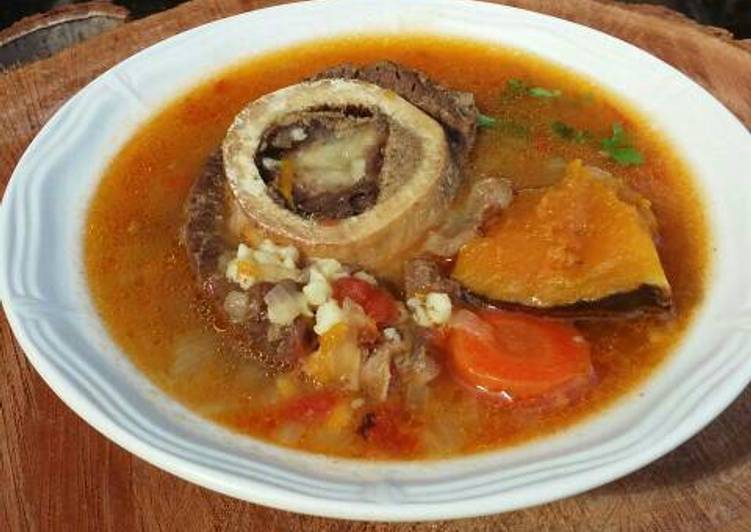 Locro de zapallo