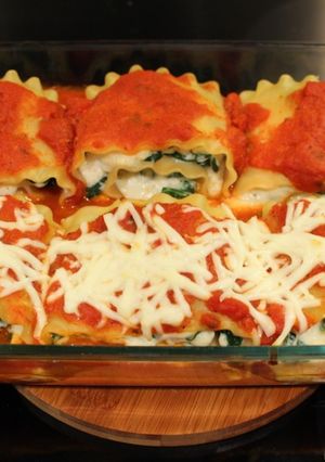 A picture of Lasagna Rolls.