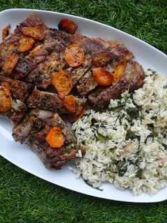 Foto de Entrecosto assado com Arroz de Farinheira e Grelos