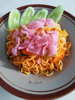 Foto resep Mie Telur Goreng Sederhana