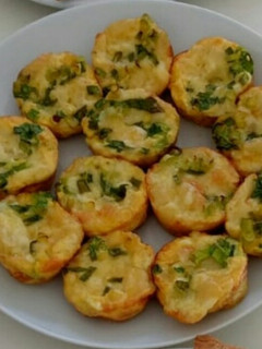 A picture of Baked Macaroni with egg *Vegetarian.