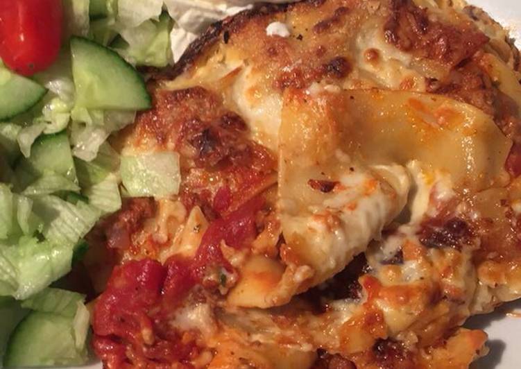 Simple Way to Serve Delicious Lasagne