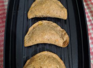 Foto de Pastel assado vegano de carne de soja