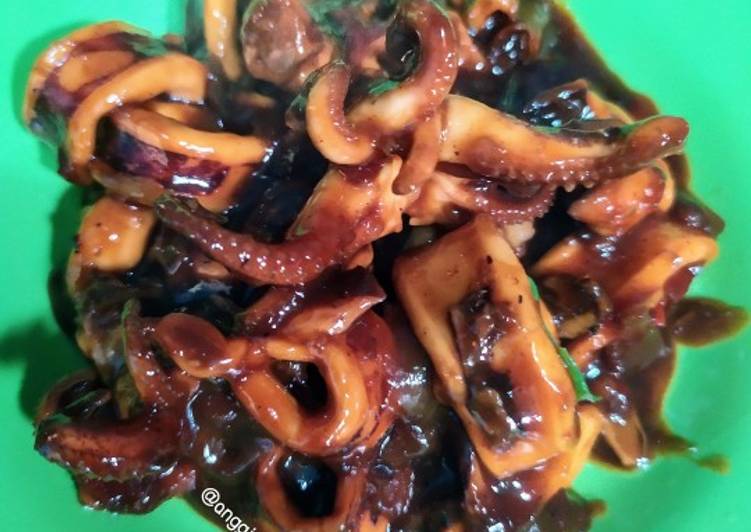 Bagaimana Menyiapkan Cumi Kecap Pedas ? yang Lezat