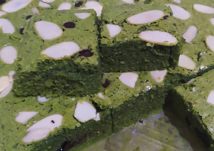 Resep Matcha/Green Tea Brownies Anti Gagal