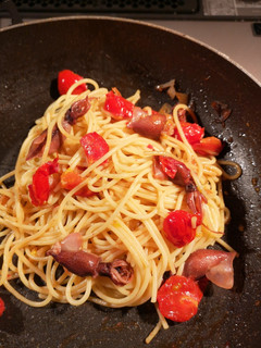 A picture of Firefly Squid Pasta.