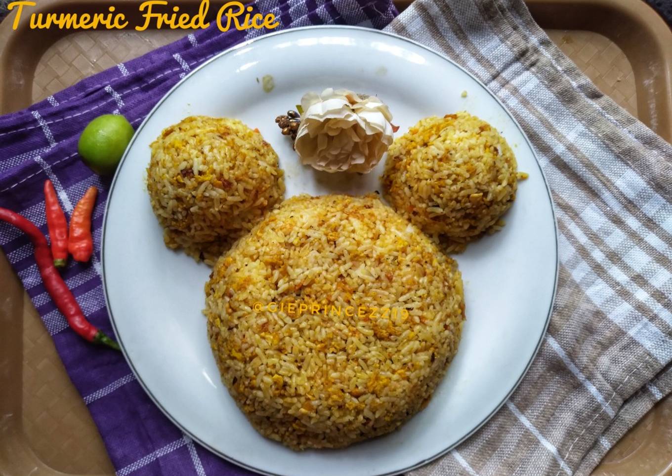 Turmeric fried rice