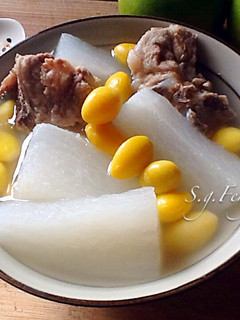 白果蘿蔔排骨湯 的食譜成品照片