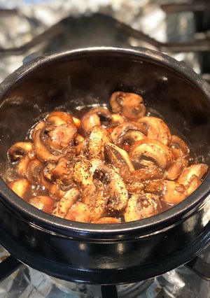 Hình của món Nấm bella kho tiêu.