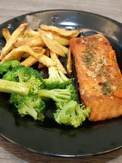 Foto resep Salmon Steak with Lemon Butter Sauce