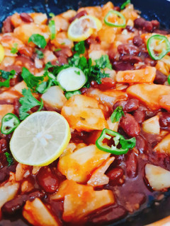 A picture of Red beans and potato salad.