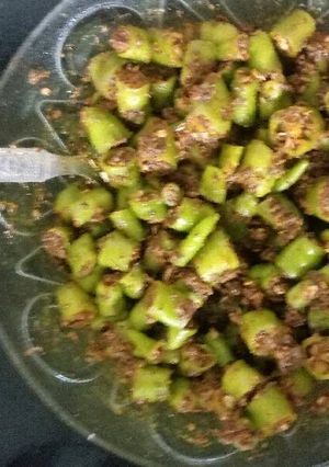 A picture of Instant green chilli ka achar.