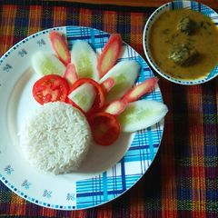 A picture of Healthy and yummy Palak kadhi.