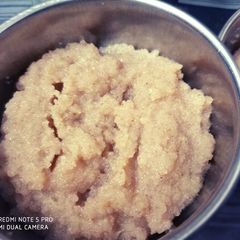 A picture of Suji halwa.