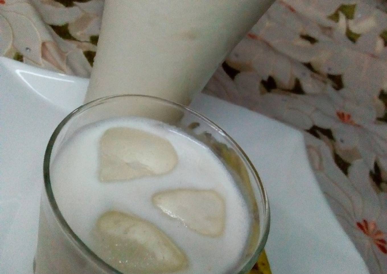 Peanut butter Banana smoothie