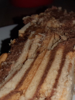 Una foto de Tarta galletas y chocolate BLW sin horno