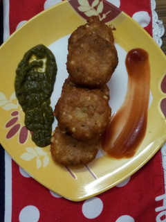 A picture of Aloo sabutdana Tikki / cutlets.